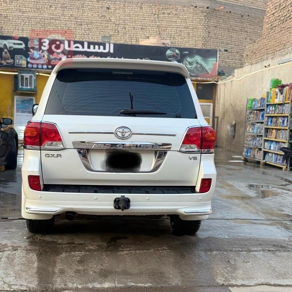 تويوتا لاندكروزر